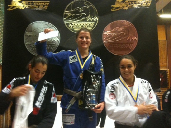 IdaHansson-GuldBrunSvart Ida Hansson, guld i brun/svartbältes klassen!