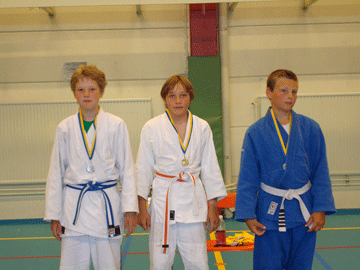 DSC00182 Robin får brons!