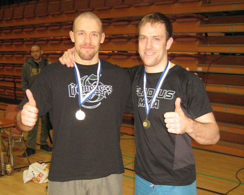 adcc0707 Marko och jag med medaljer.
