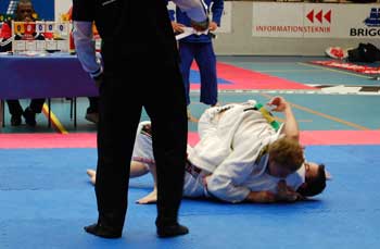 scandinavianopen200702 Anton på väg mot sidechoke i första matchen